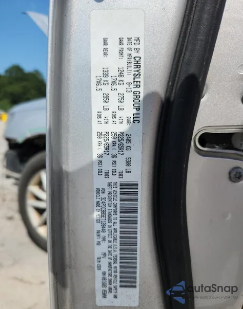 2014 Dodge Journey Sxt z USA, uszkodzony, nr VIN 3C4PDCBB5ET120440